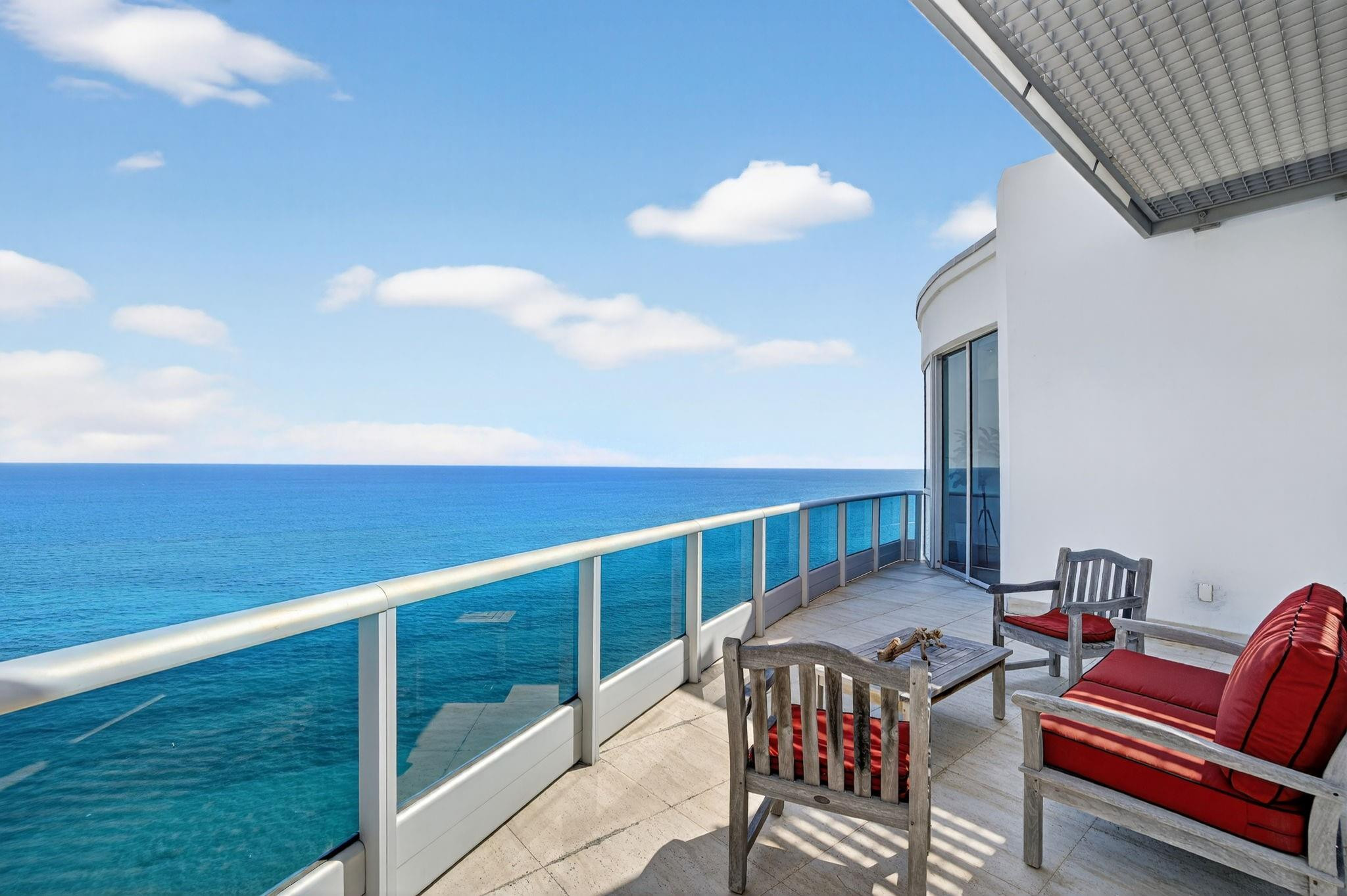 Aquazul - Residential