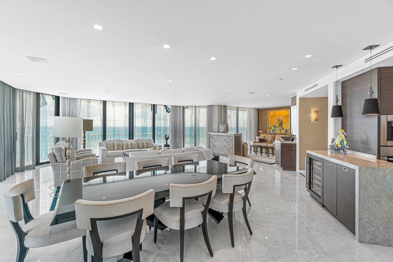 Sloans Curve II - Residential