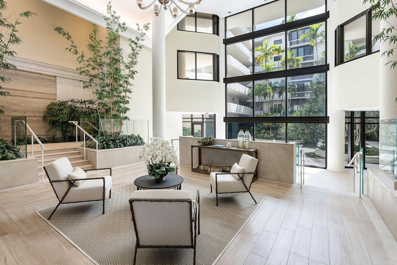 Sloans Curve II - Residential