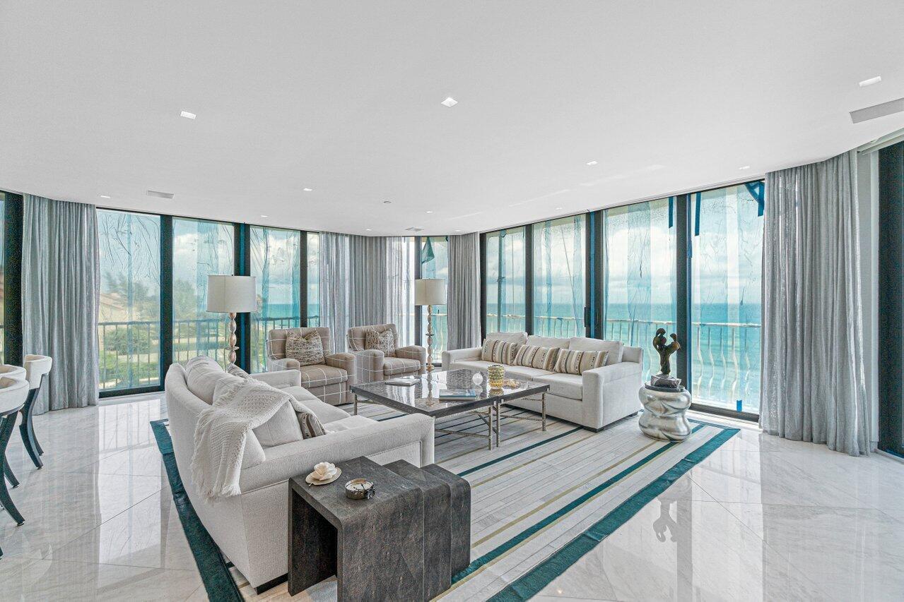 Sloans Curve II - Residential