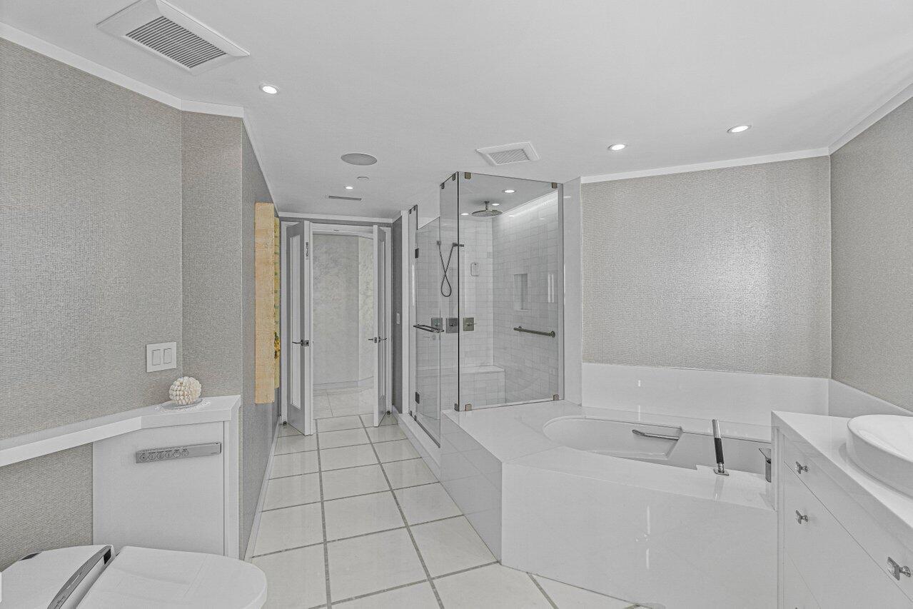 Sloans Curve II - Residential