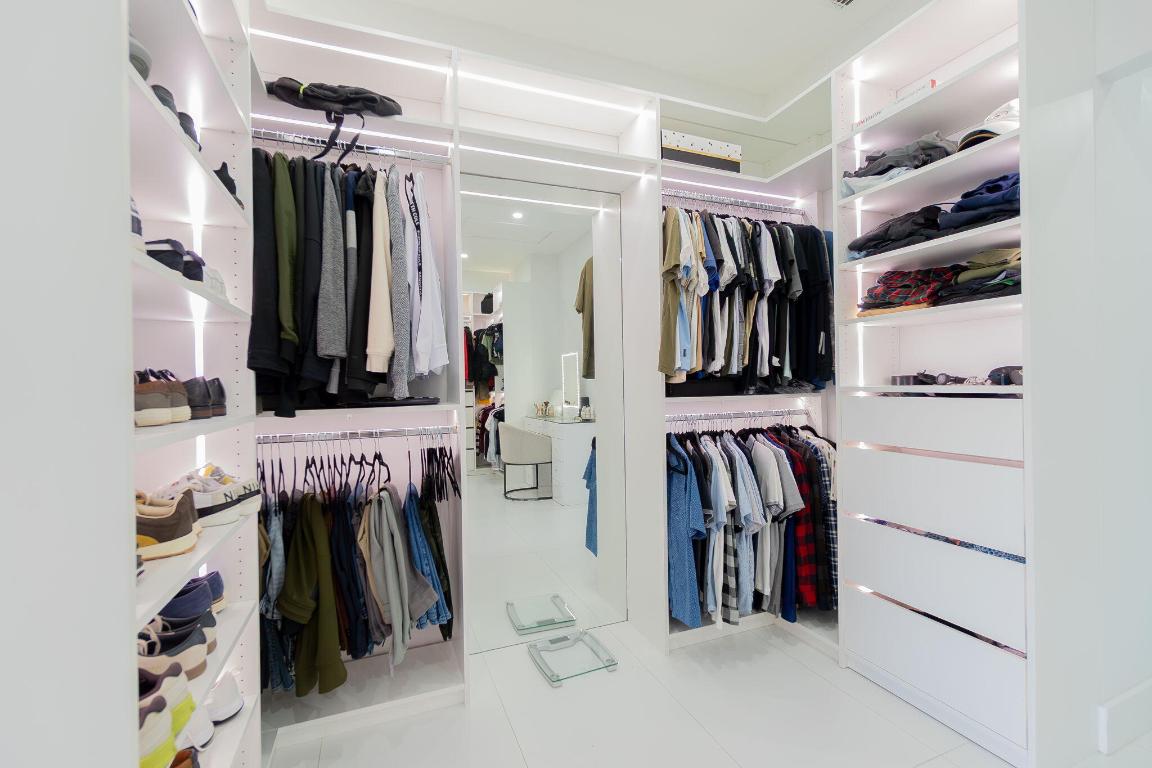 SARATOGA AT ROYAL PALM 1 - Residential