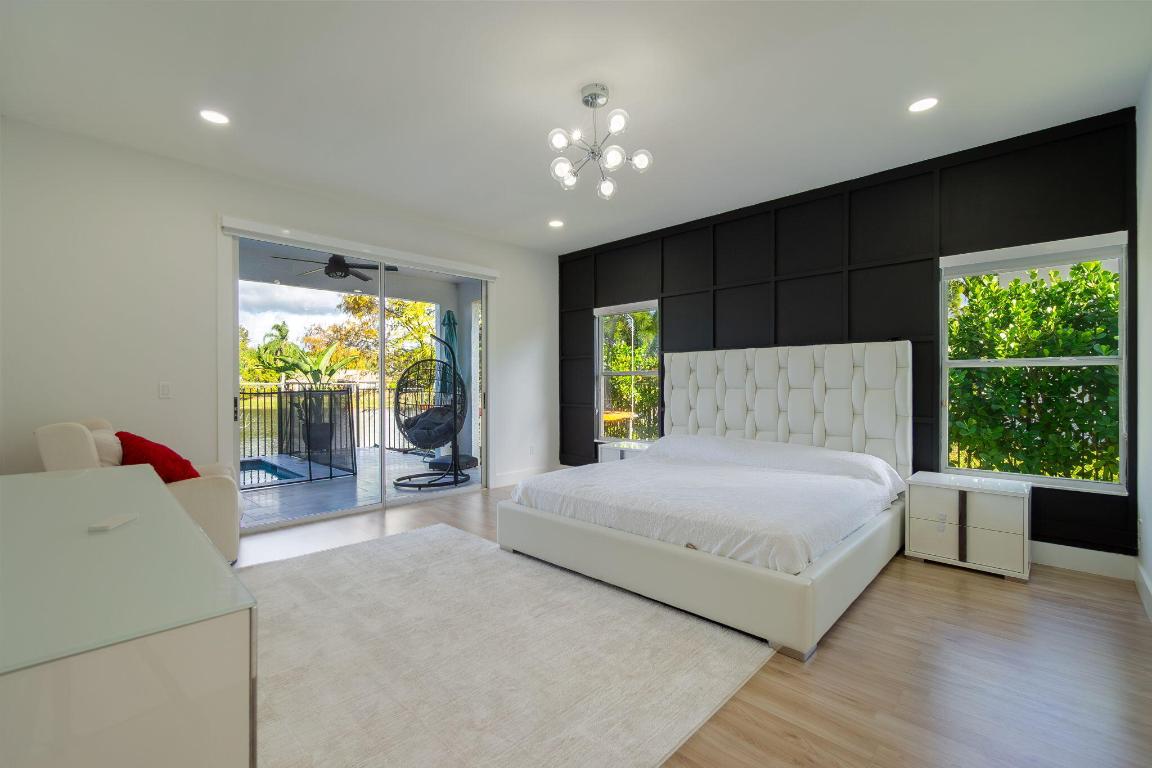 SARATOGA AT ROYAL PALM 1 - Residential