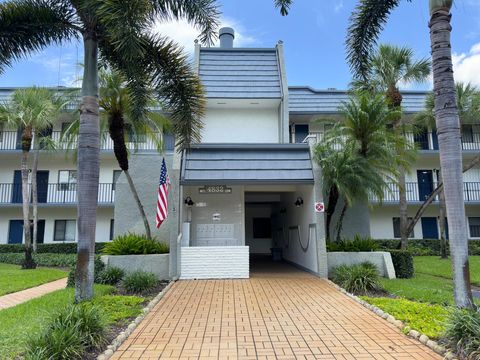 4832 Esedra Court 301 Lake Worth FL 33467