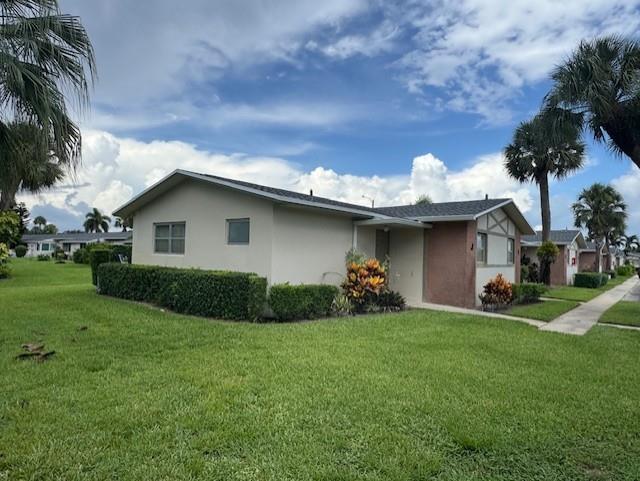 2590 Barkley Dr J