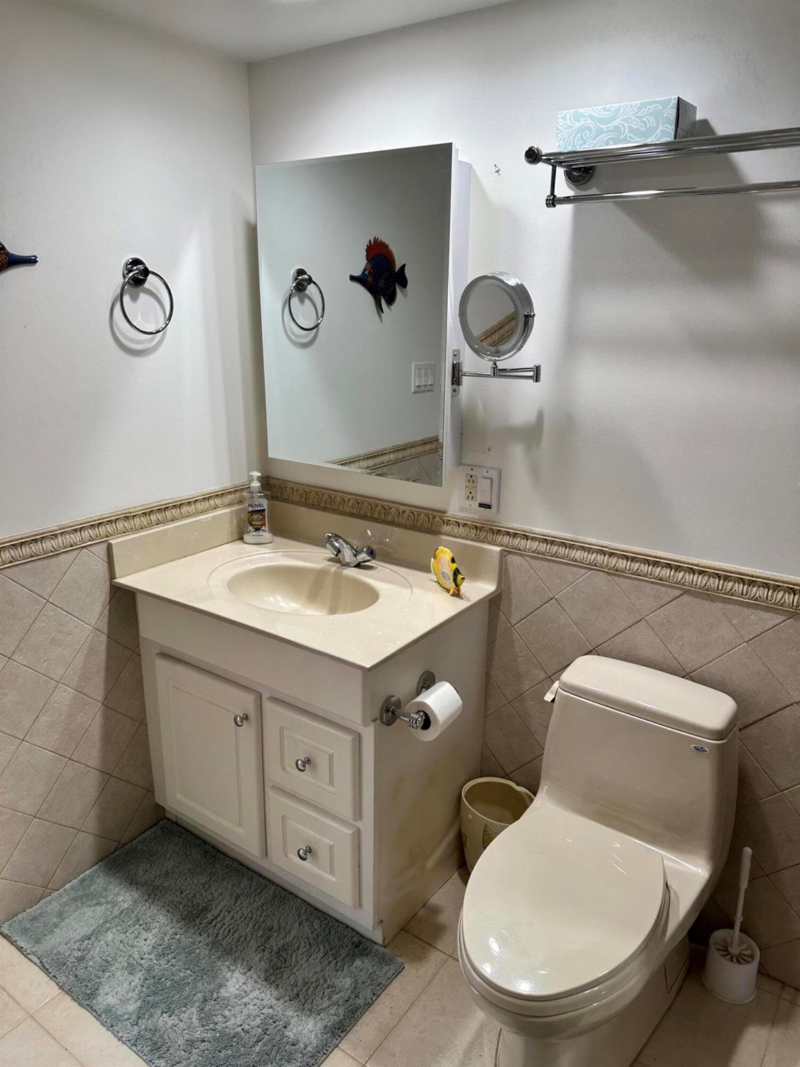 ISLAMORADA, TOWNSITE OF - Residential