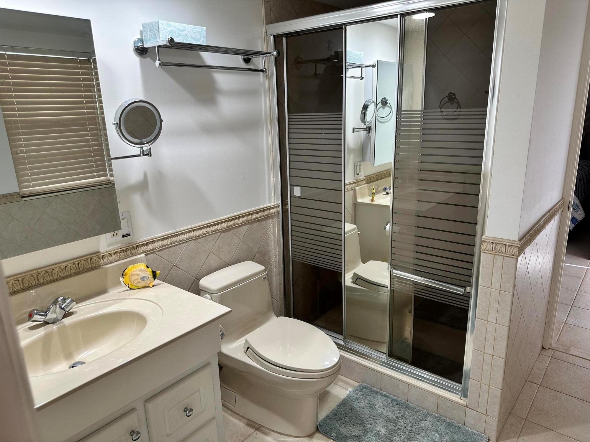 ISLAMORADA, TOWNSITE OF - Residential