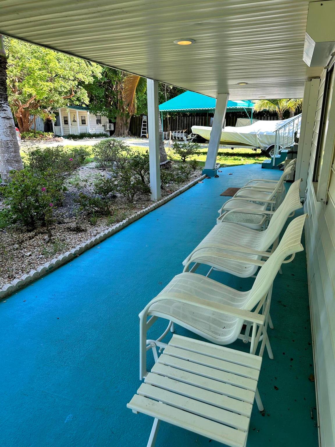 ISLAMORADA, TOWNSITE OF - Residential