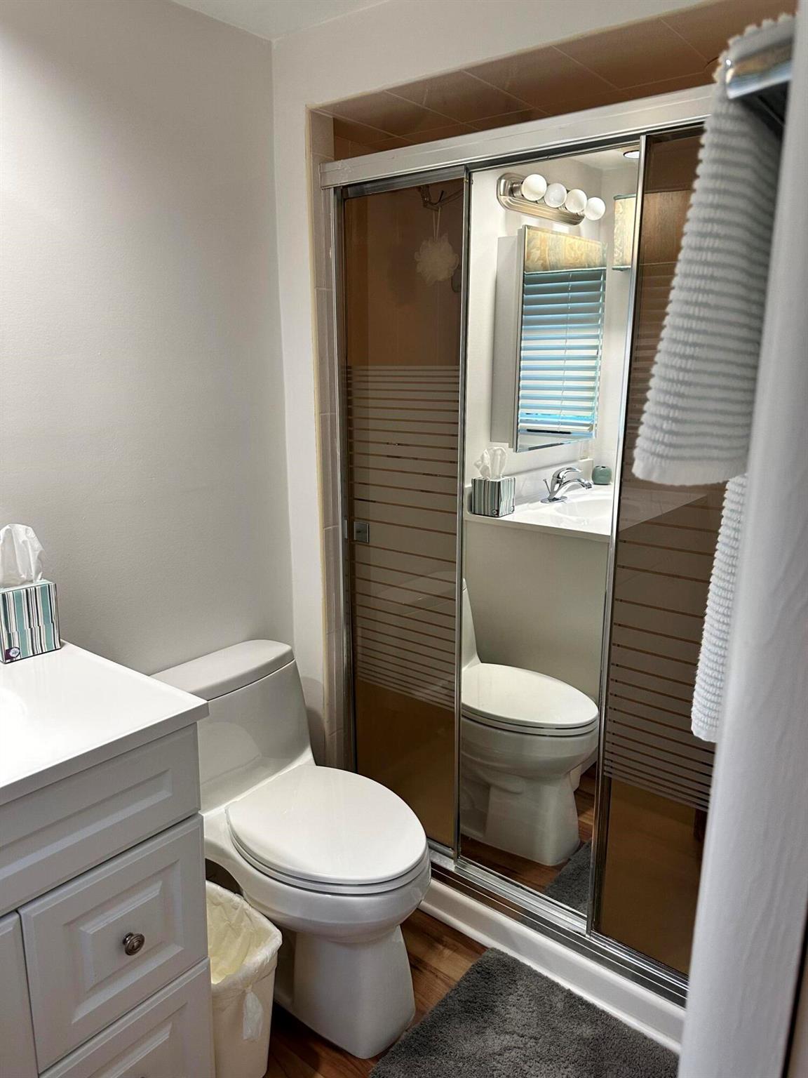 ISLAMORADA, TOWNSITE OF - Residential