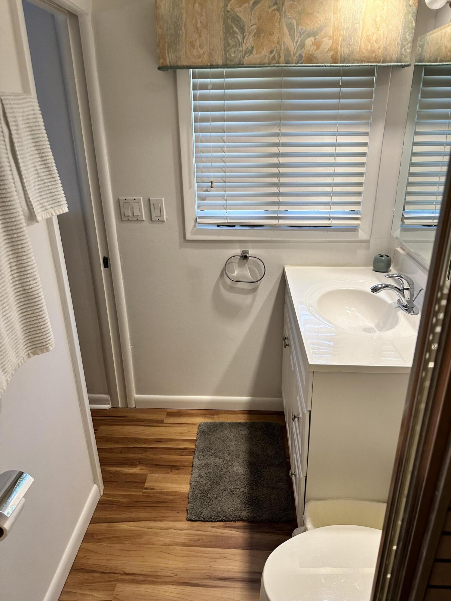 ISLAMORADA, TOWNSITE OF - Residential