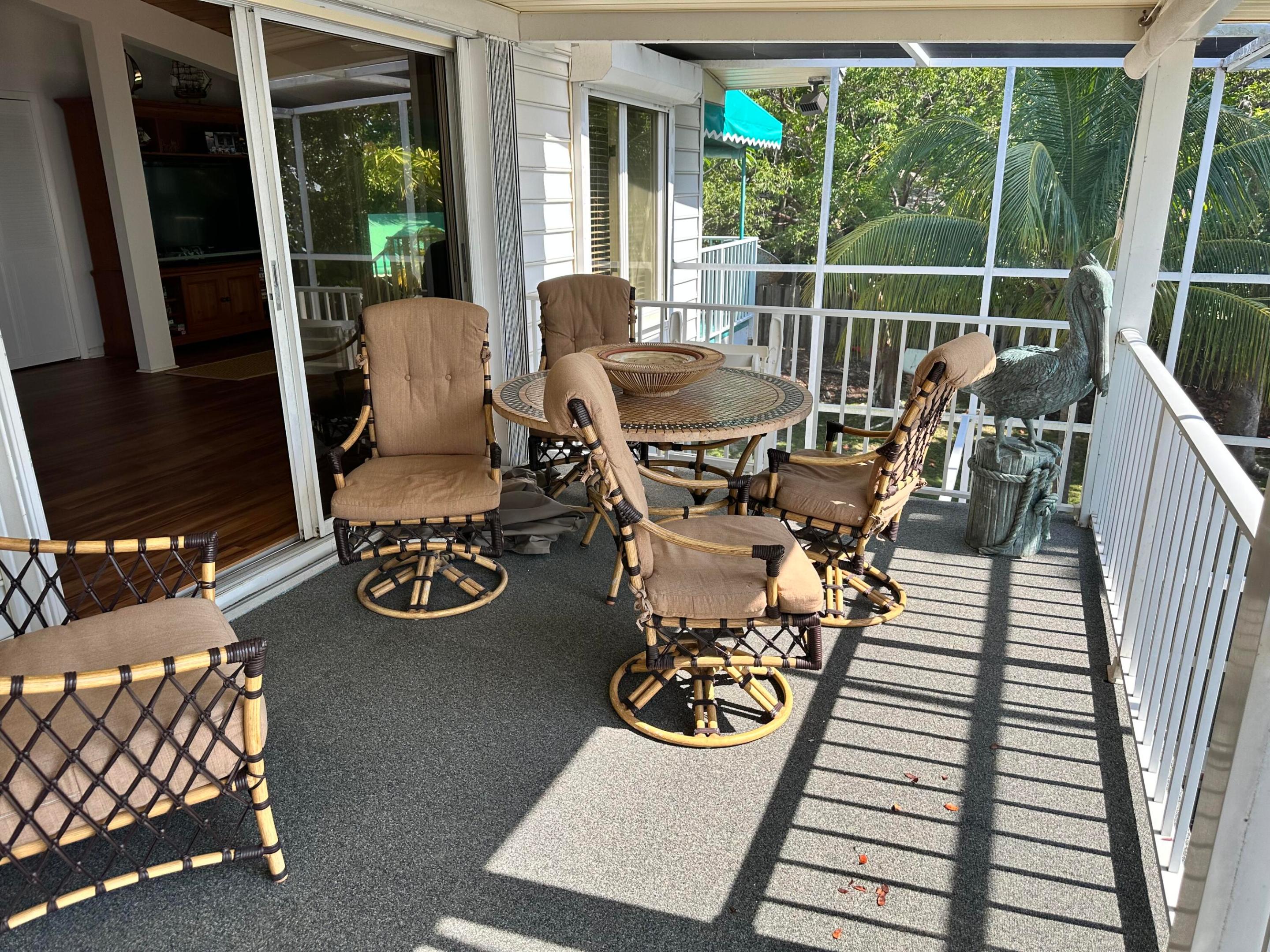 ISLAMORADA, TOWNSITE OF - Residential