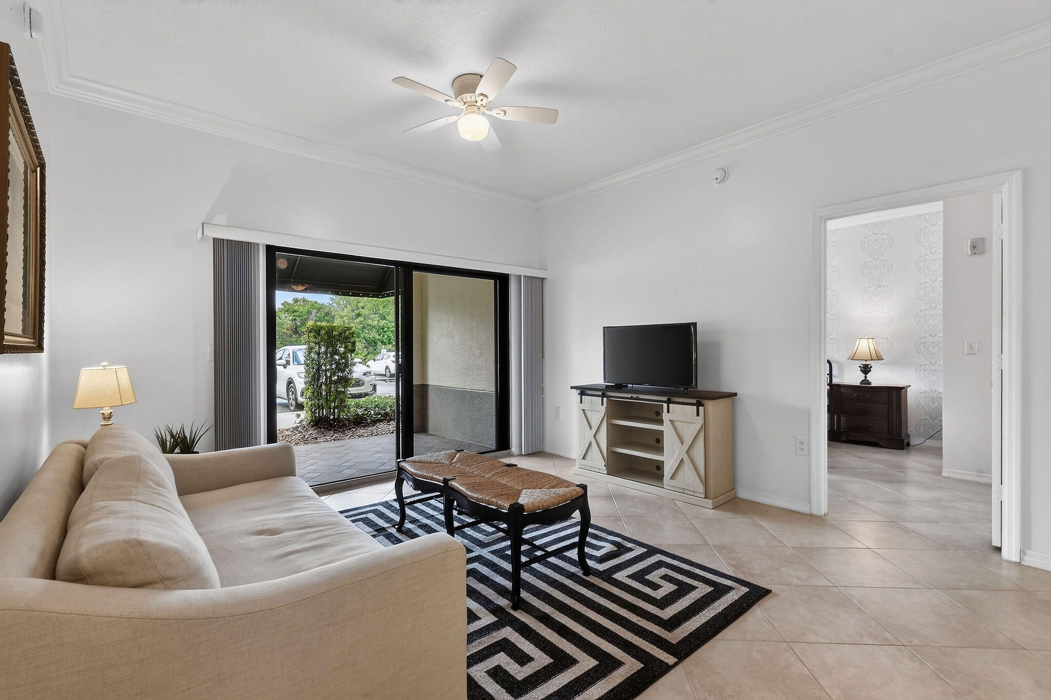 4903 Midtown Lane 3116