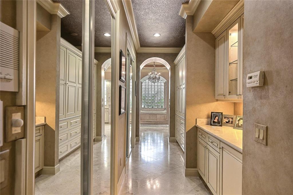 LONG LAKE RANCHES - Residential