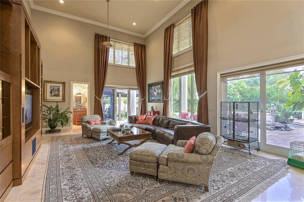 LONG LAKE RANCHES - Residential