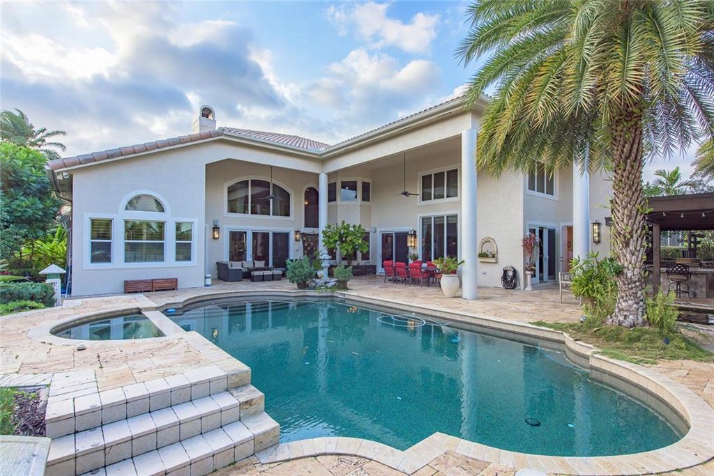 LONG LAKE RANCHES - Residential