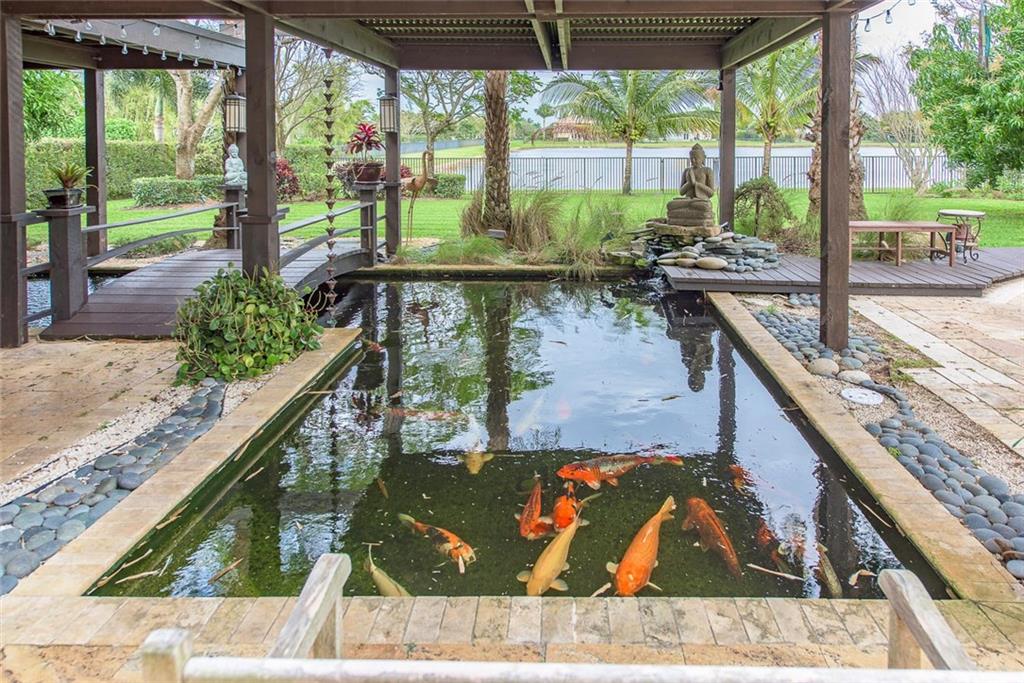 LONG LAKE RANCHES - Residential