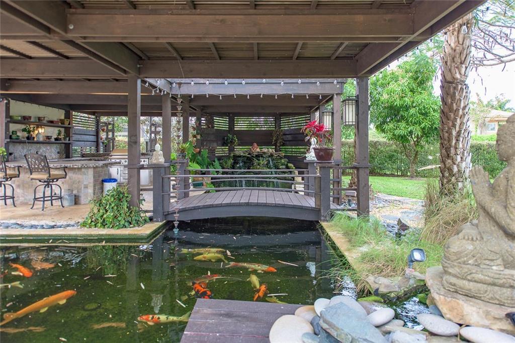 LONG LAKE RANCHES - Residential