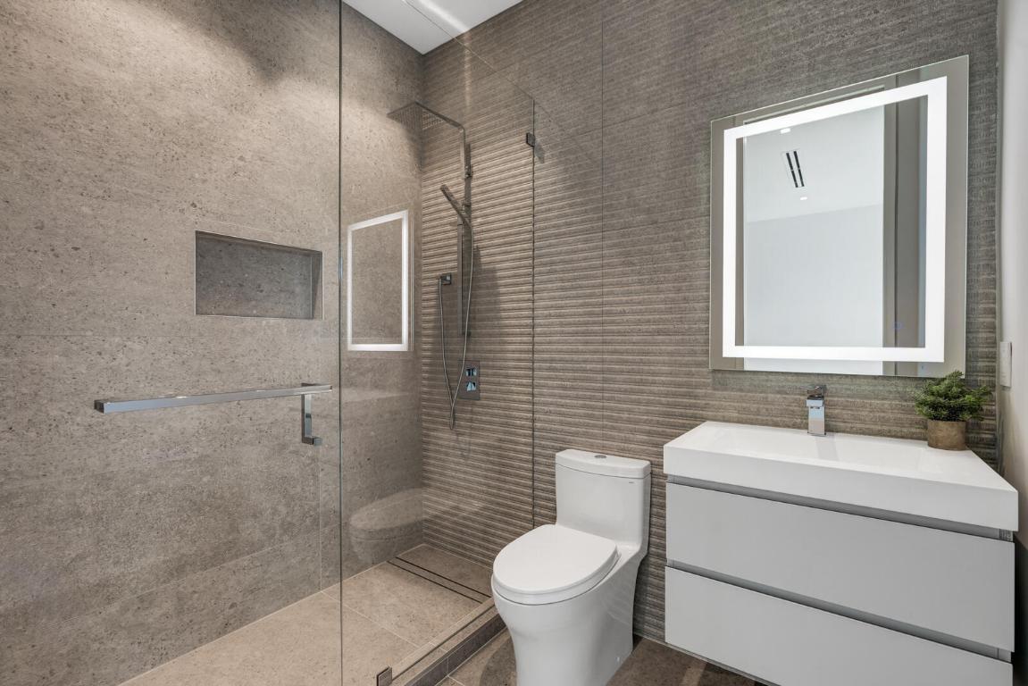 TOLEDO - Residential