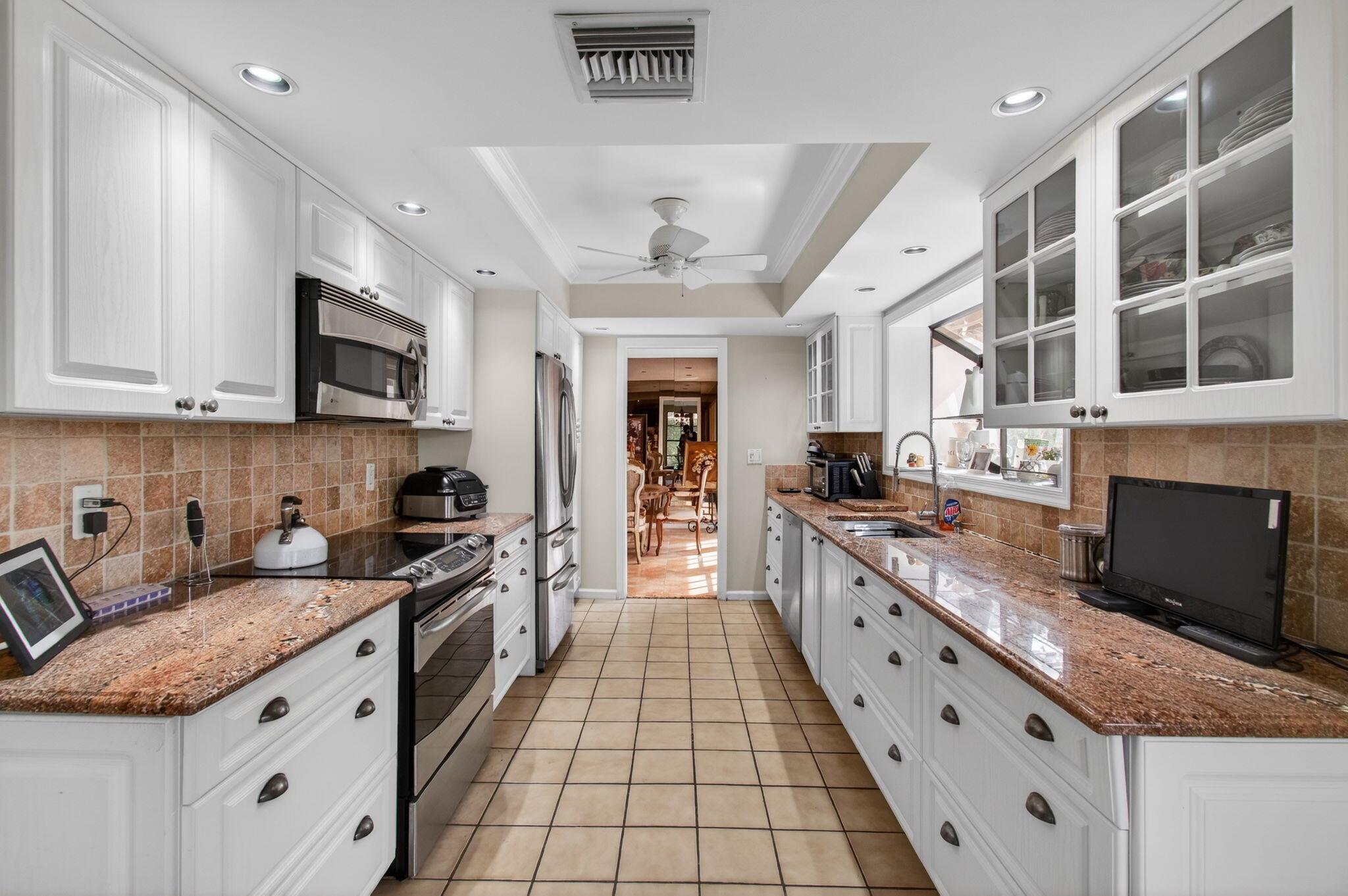 Applegate/ Indian Spring - Residential