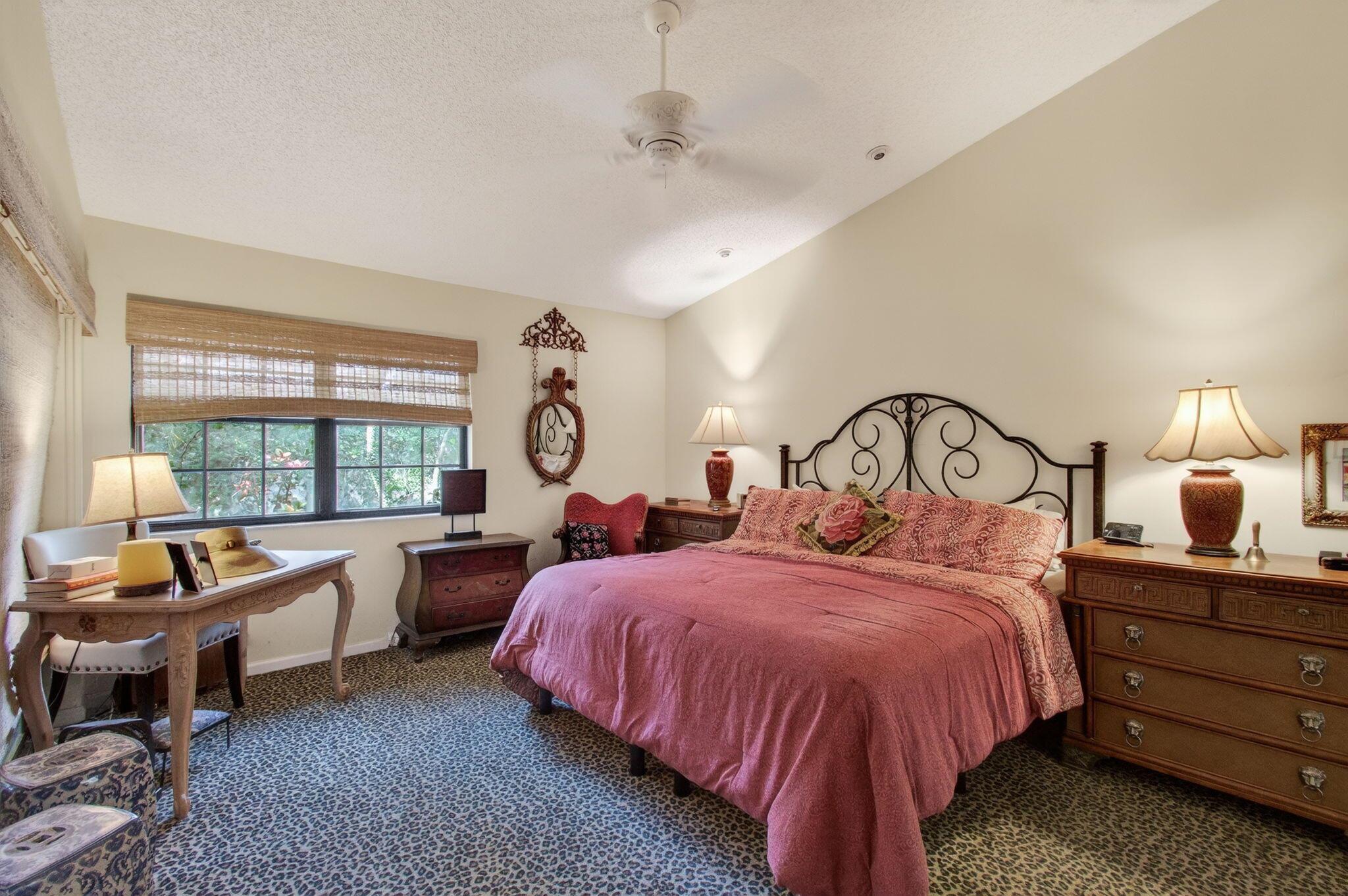 Applegate/ Indian Spring - Residential