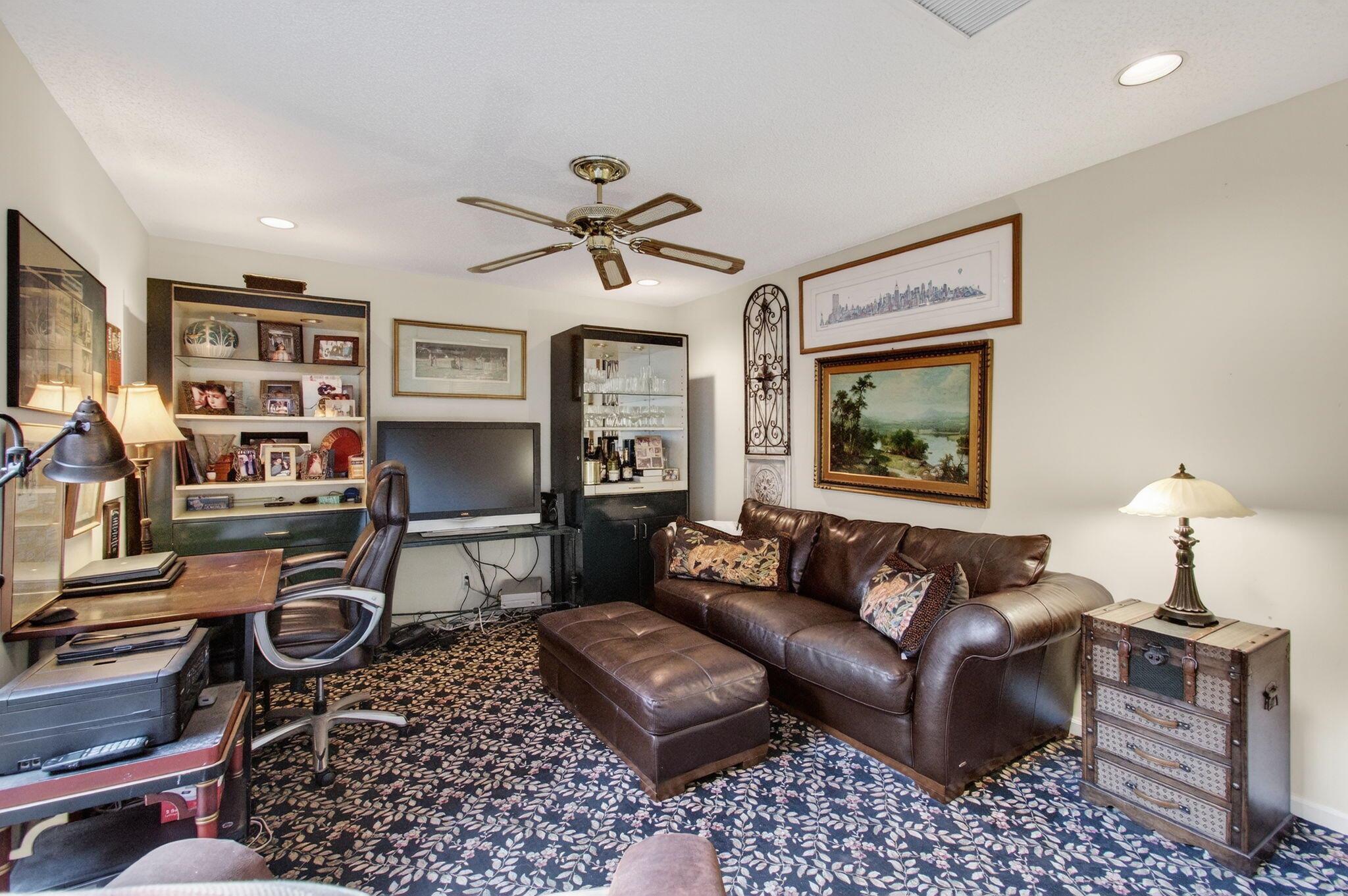 Applegate/ Indian Spring - Residential