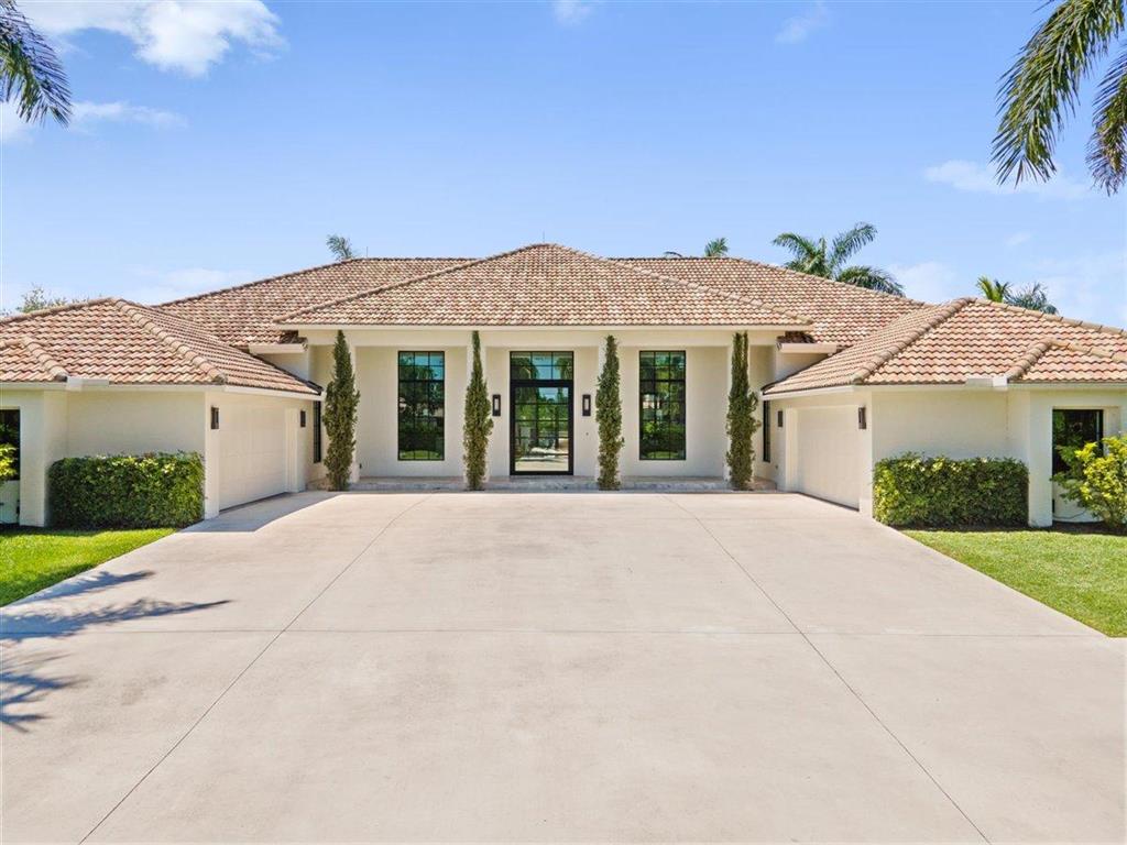 PALM BEACH POINT - Residential