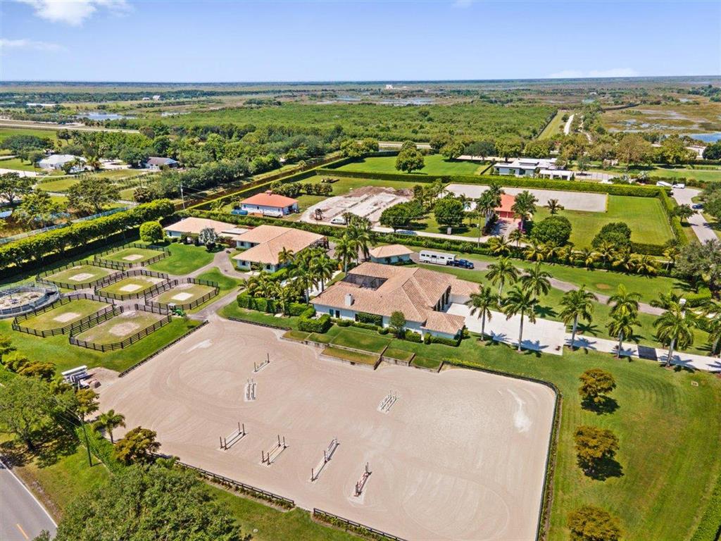 PALM BEACH POINT - Residential