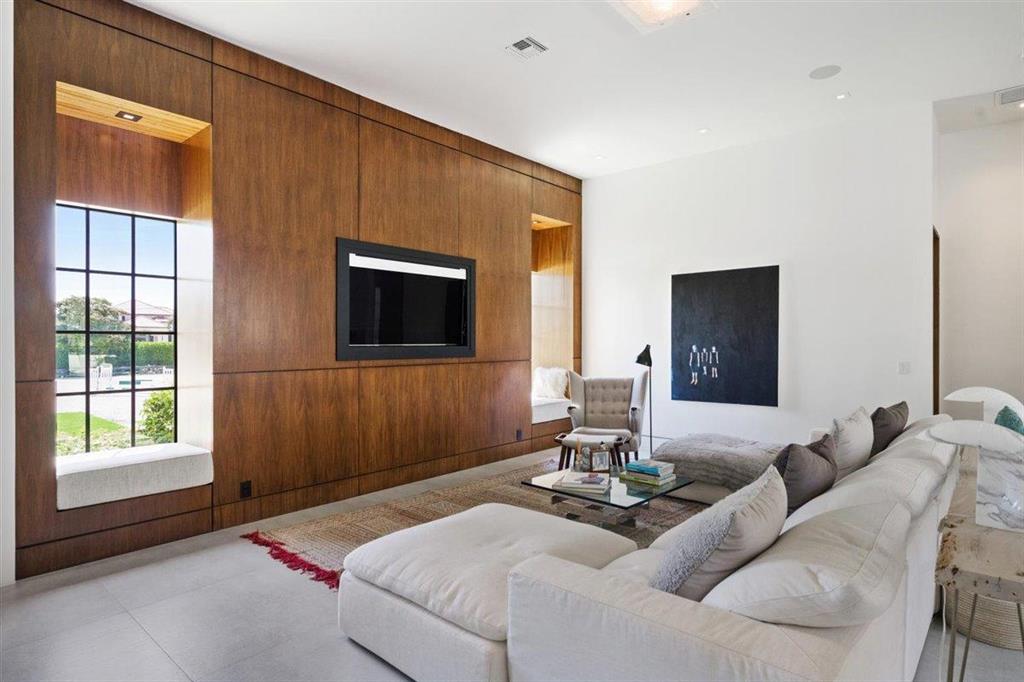 PALM BEACH POINT - Residential