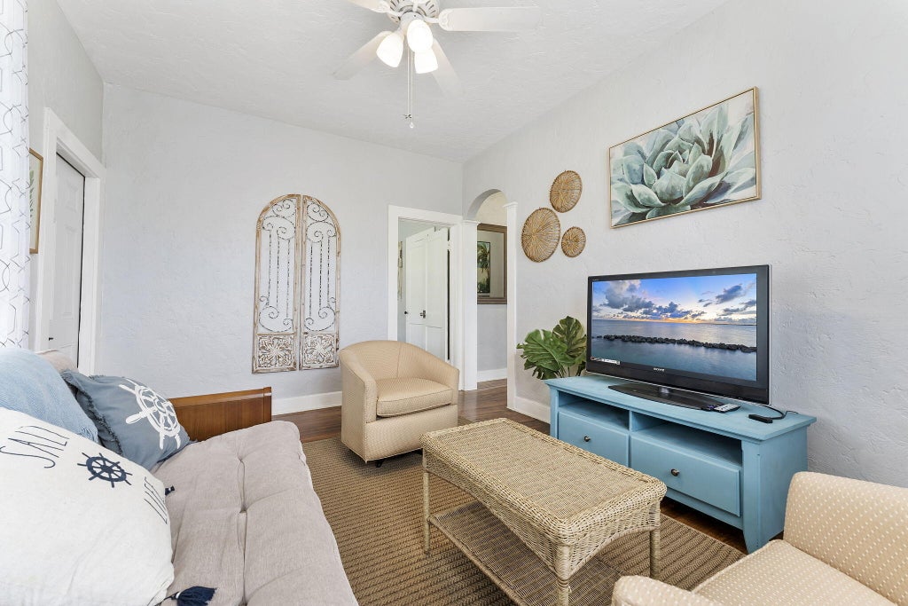 Photo of 721 N H Street #1, Lake Worth Beach, FL 33460 (MLS # B26080289)