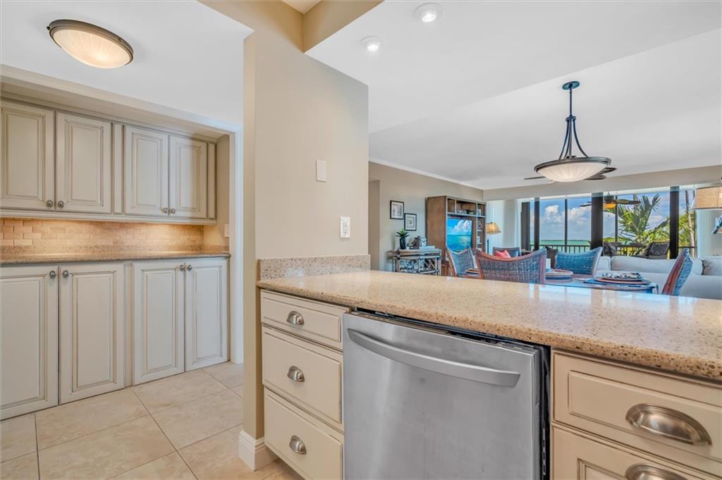 Rock Harbor Condominium - Residential