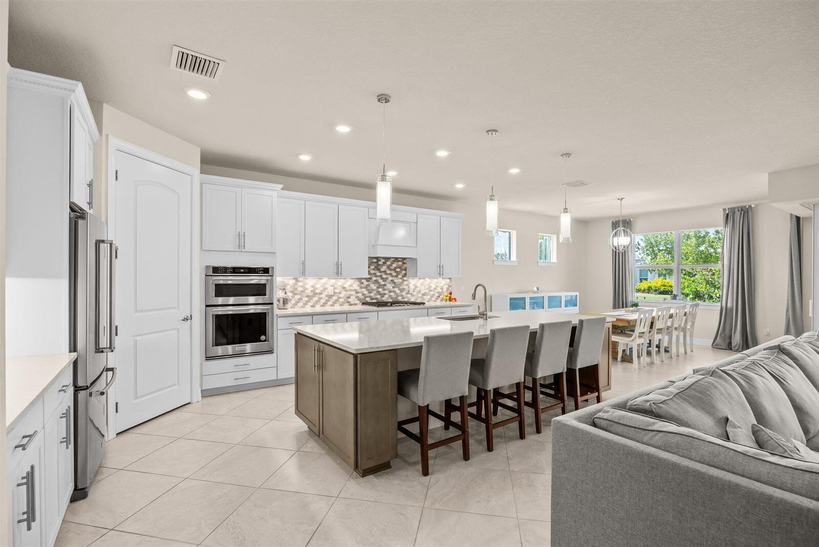 DEL WEBB AT TRADITION - Residential