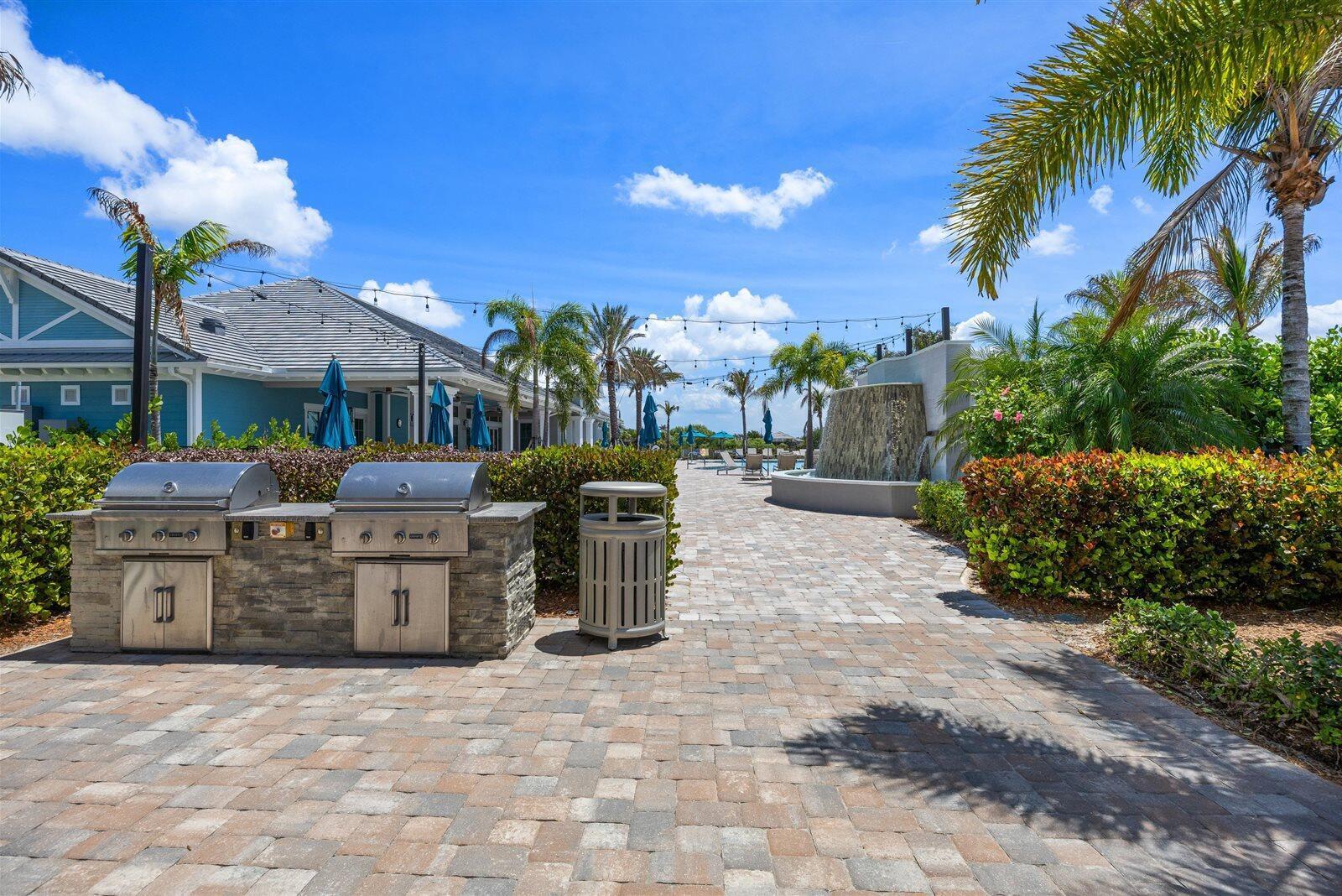 DEL WEBB AT TRADITION - Residential