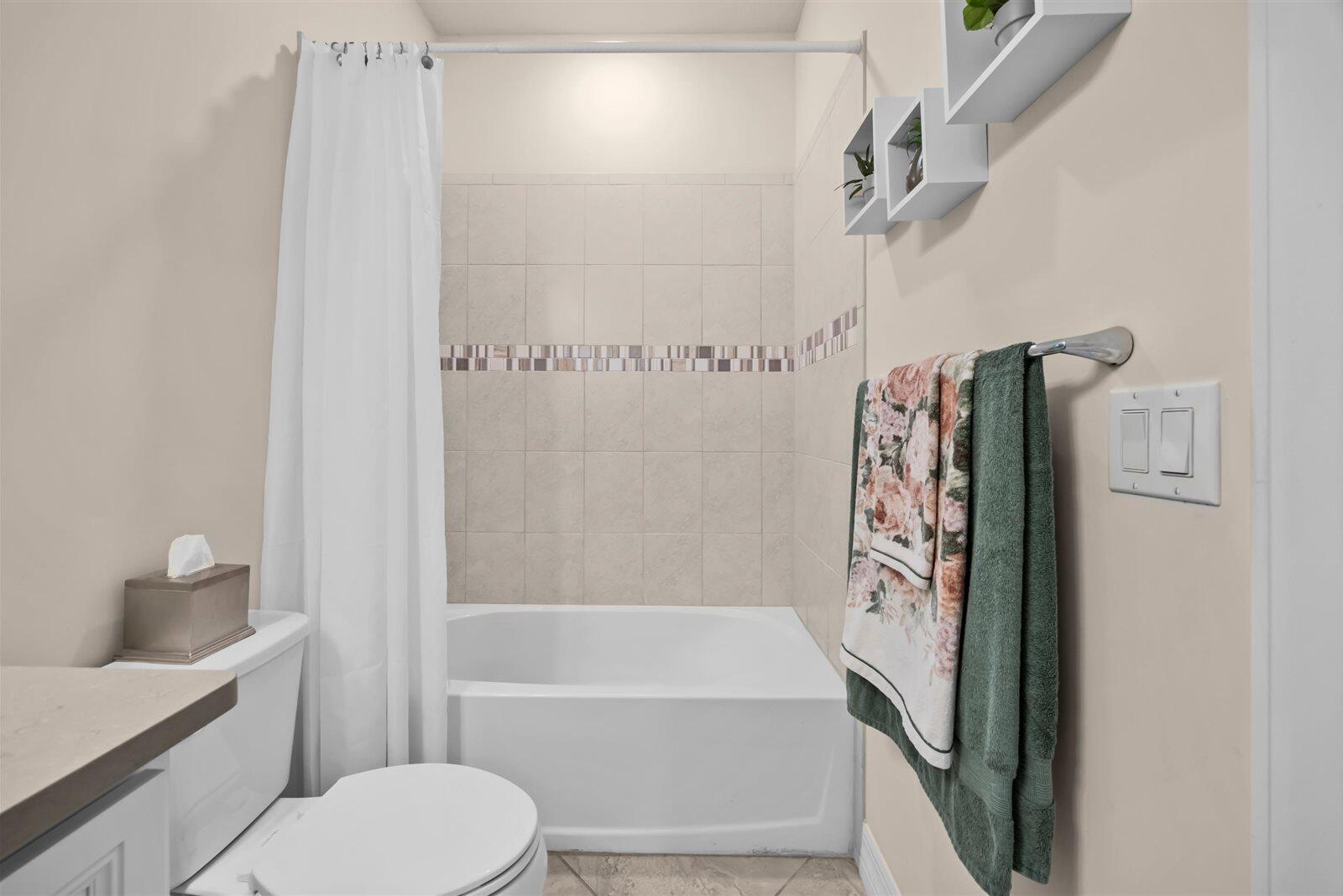 DEL WEBB AT TRADITION - Residential