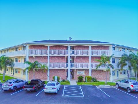 700 Pine Dr 308 Pompano Beach FL 33060