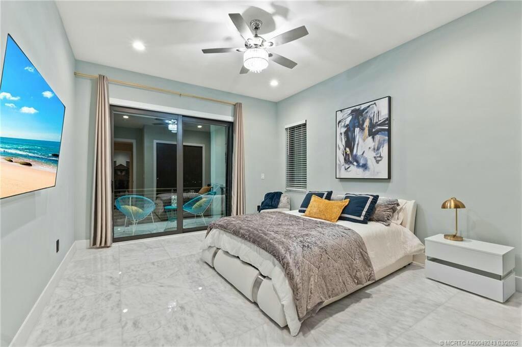 HIDEAWAY ISLES - Residential