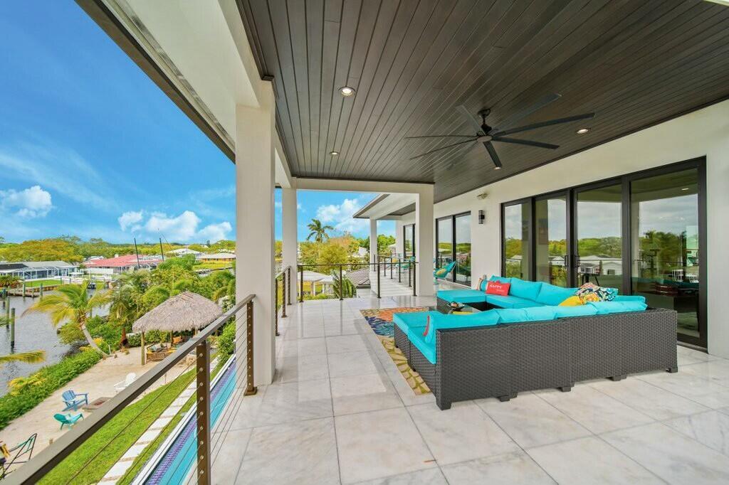 HIDEAWAY ISLES - Residential