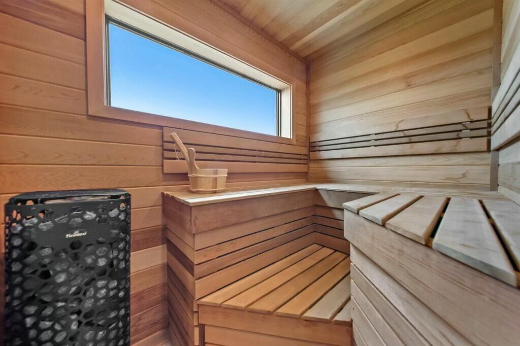 HIDEAWAY ISLES - Residential