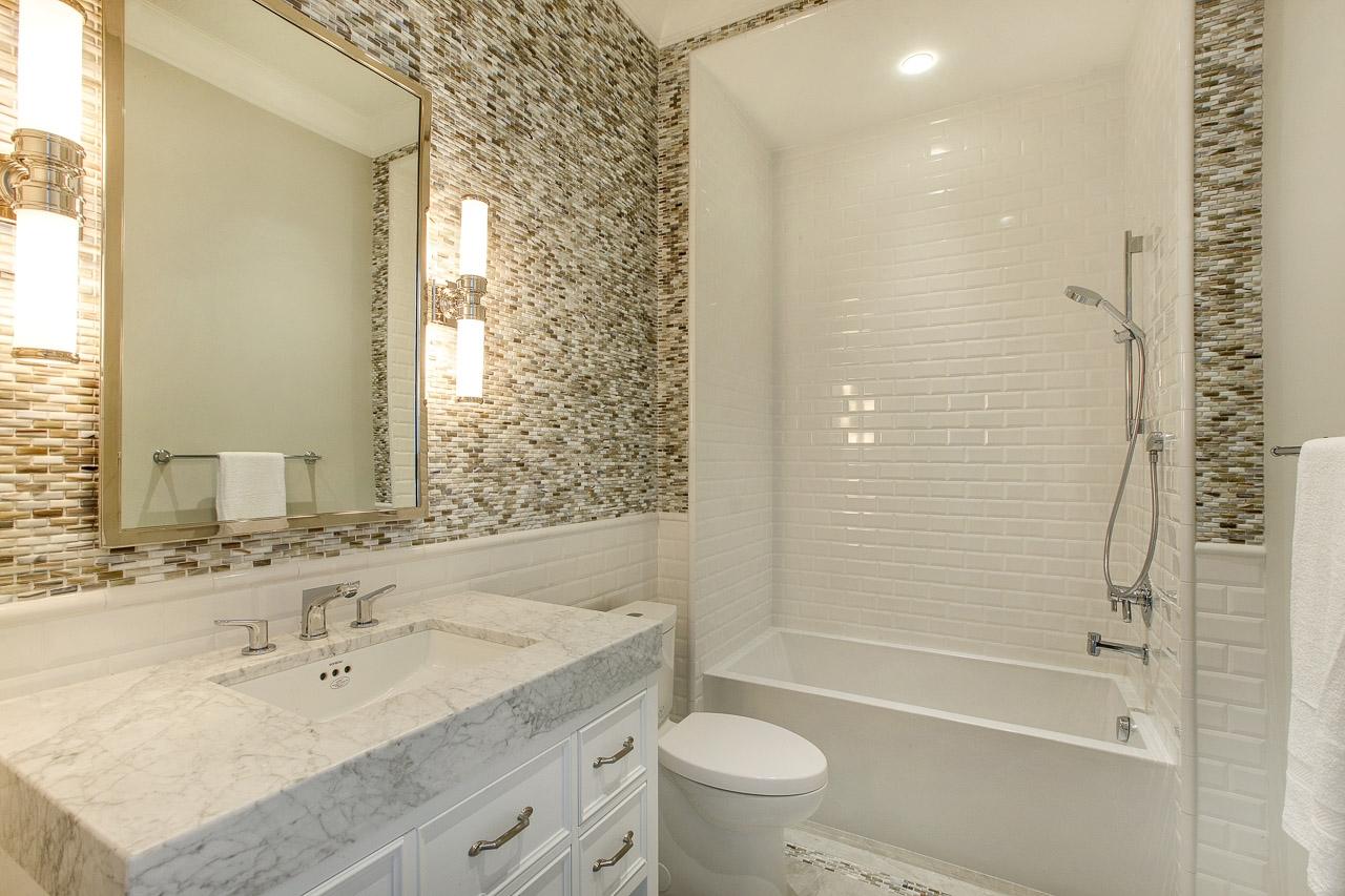 Admirals Cove - Residential