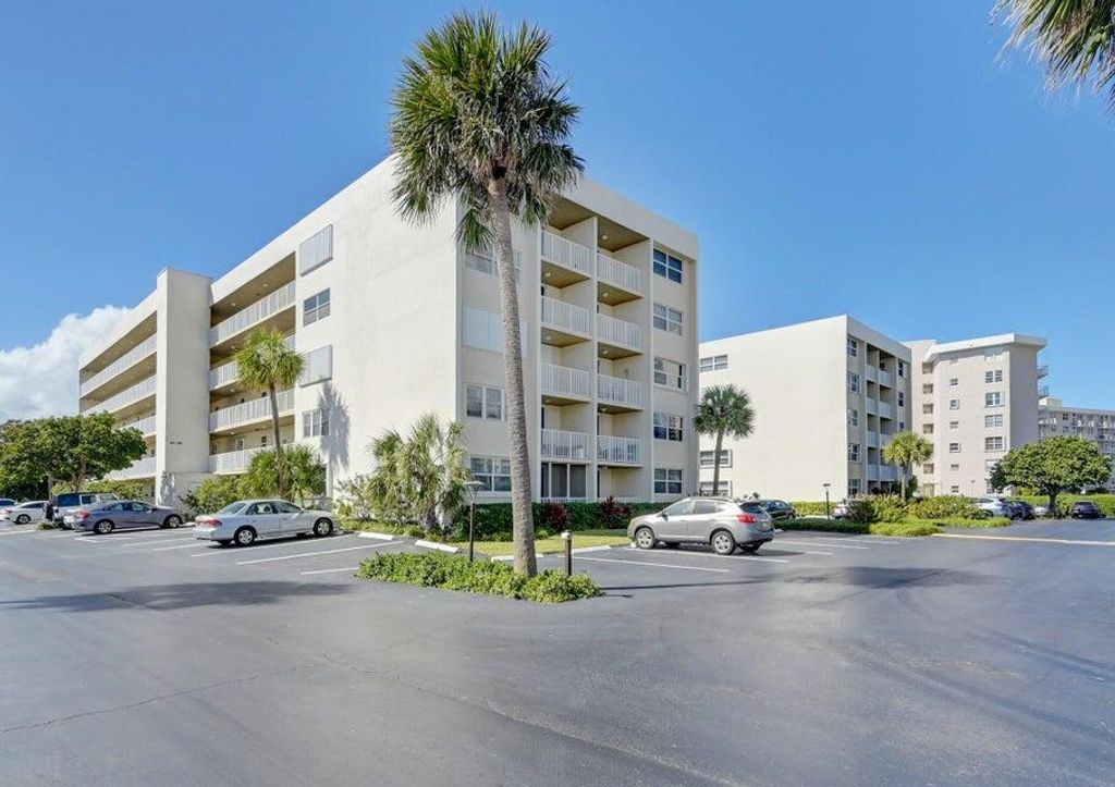 Photo of 2929 S Ocean 5040 Boulevard #5040, Boca Raton, FL 33432 (MLS # R11037953)