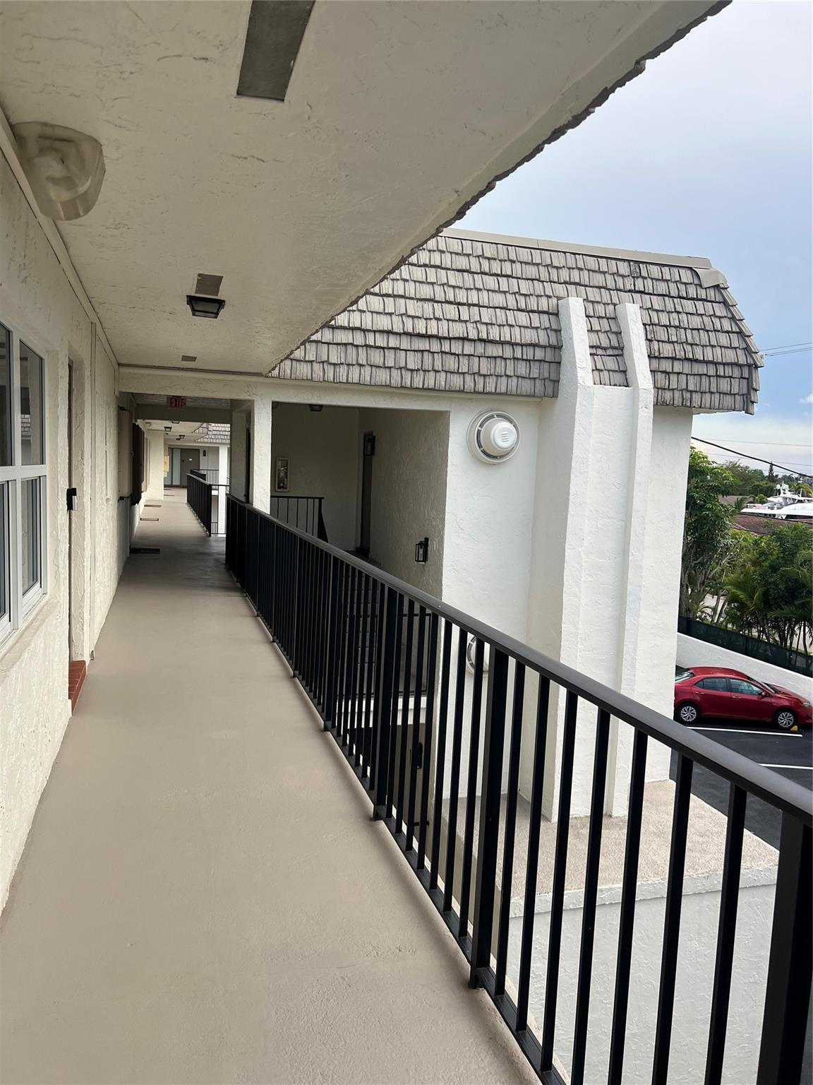 GABLE ARMS CONDO - Residential Lease