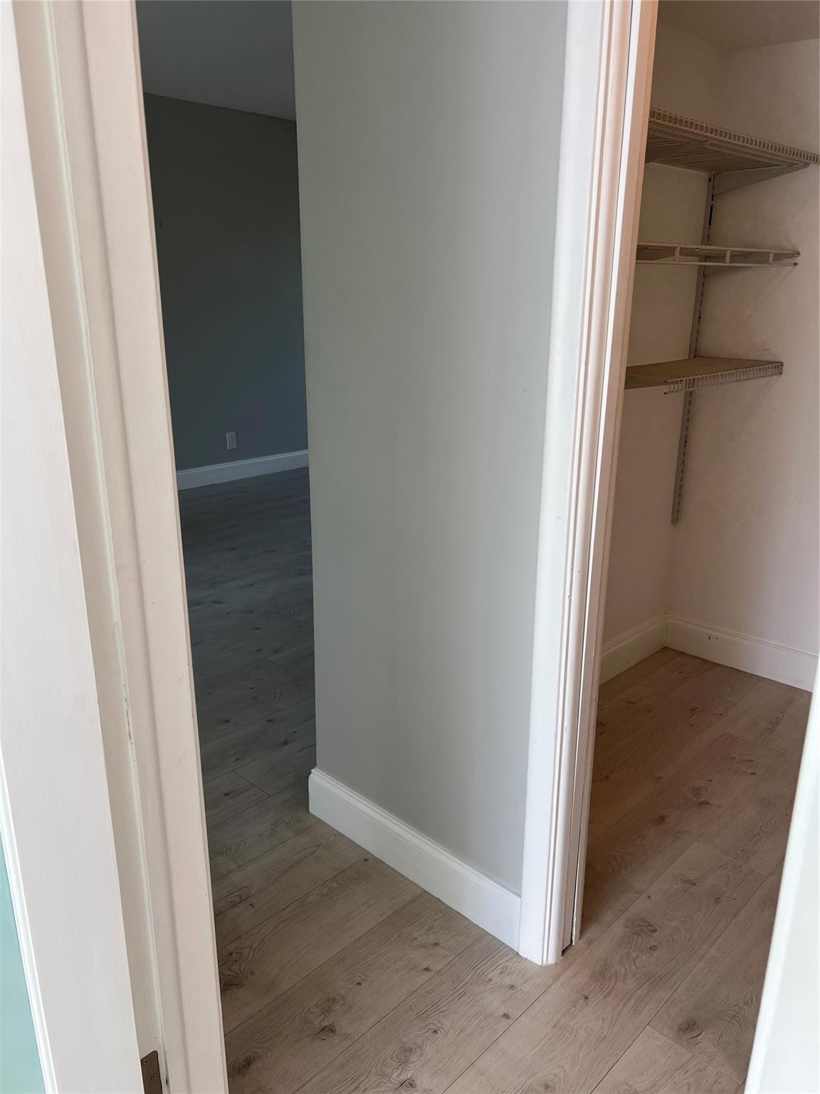 GABLE ARMS CONDO - Residential Lease