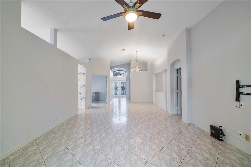 Ponte Vecchio West - Residential