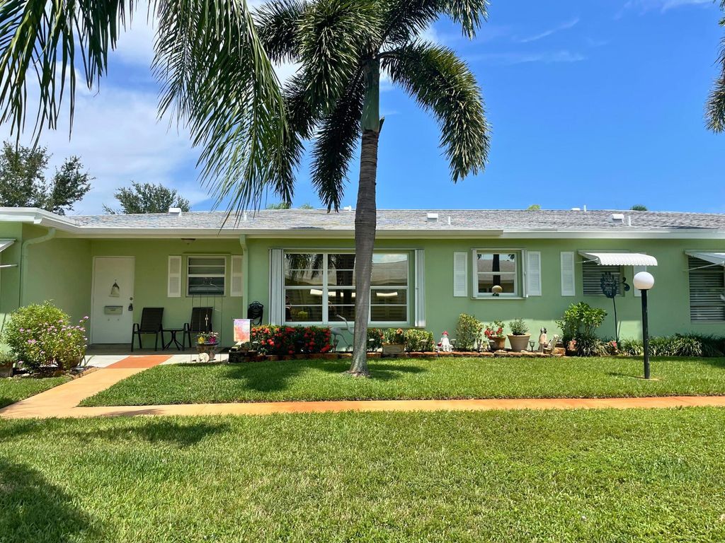 Photo of 221 Pine Point Drive #C, Boynton Beach, FL 33435 (MLS # R11011545)