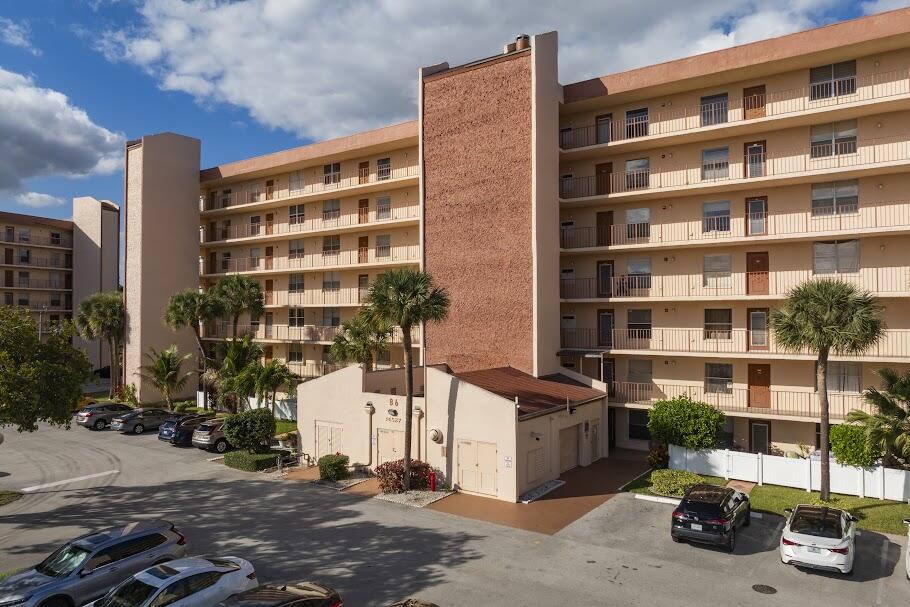 Villages of Oriole Bonaire - Residential