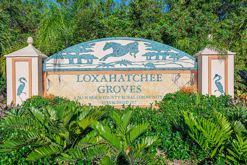 LOXAHATCHEE GROVES - Land