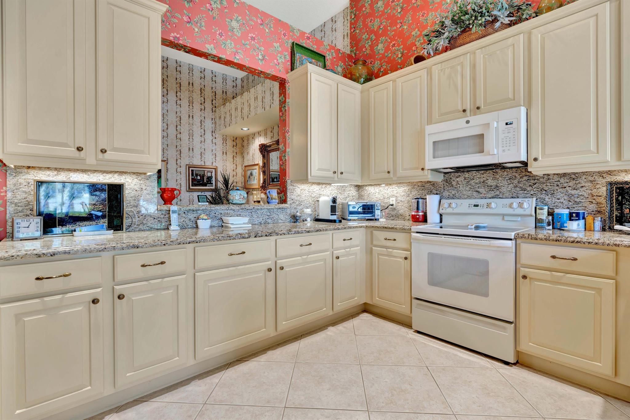 Ballenisles - Residential
