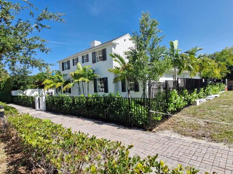 Single Family Residence in West Palm Beach FL 291 Austin Lane 5.jpg