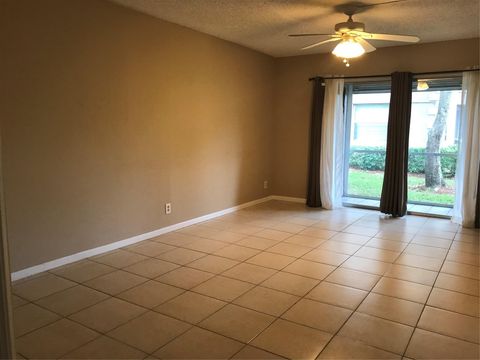 Condominium in Coral Springs FL 8850 Royal Palm Blvd Blvd 13.jpg