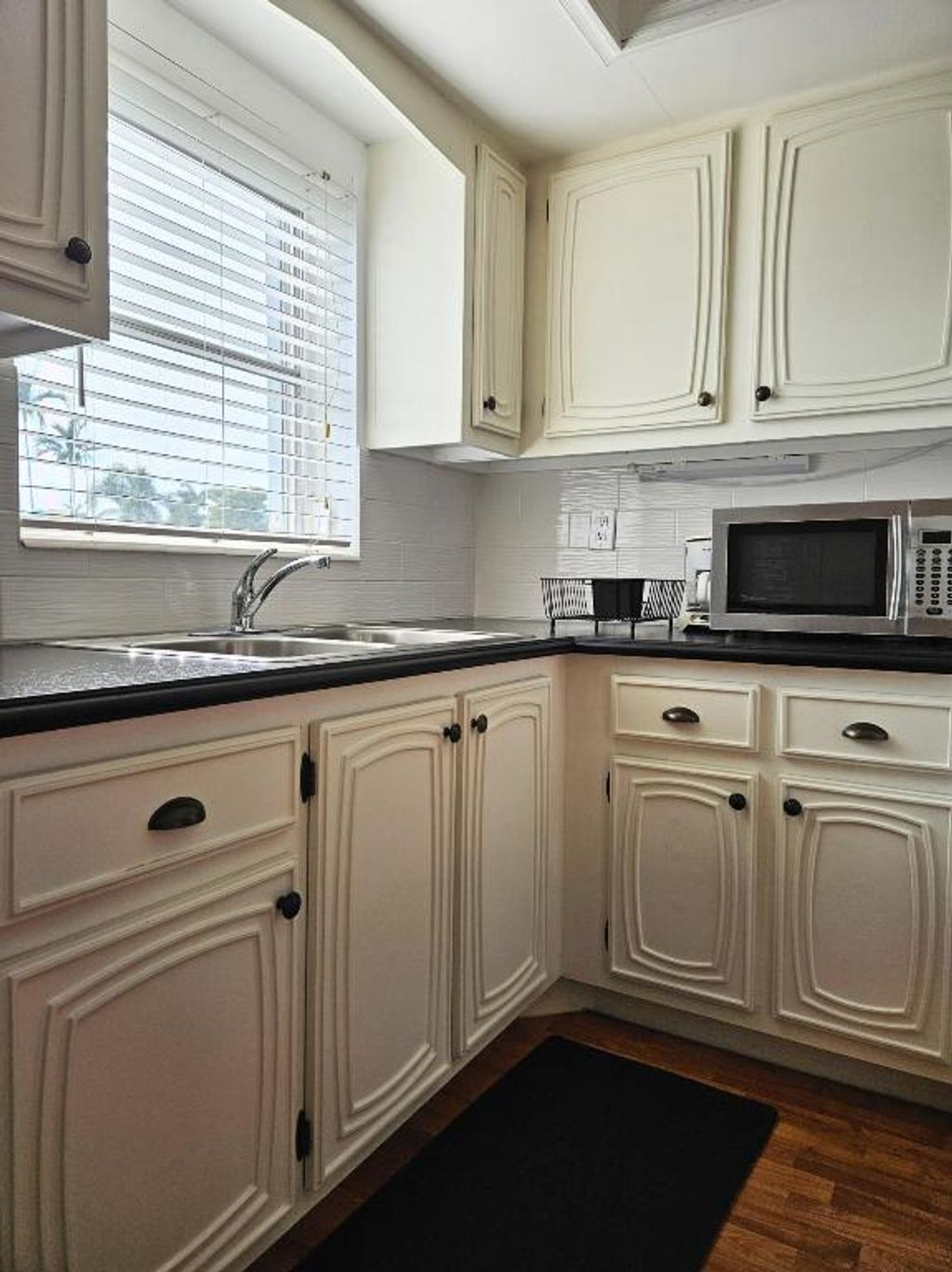 Photo of 2572 E Emory Drive E #I, West Palm Beach, FL 33415 (MLS # R11147506)