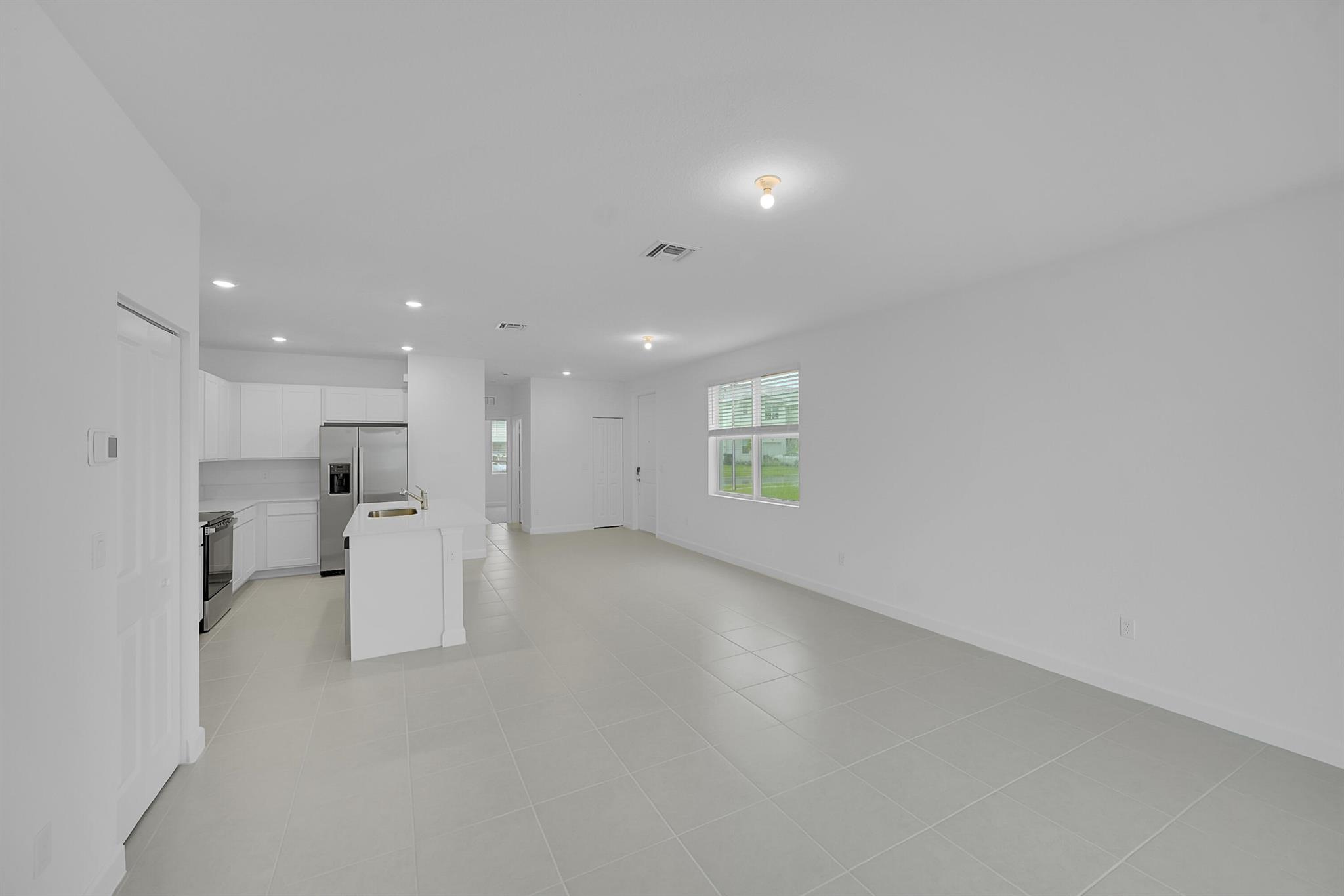Veranda Landing - Residential Lease